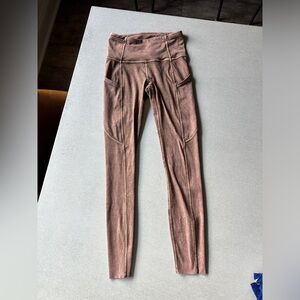 EUC Lululemon leggings